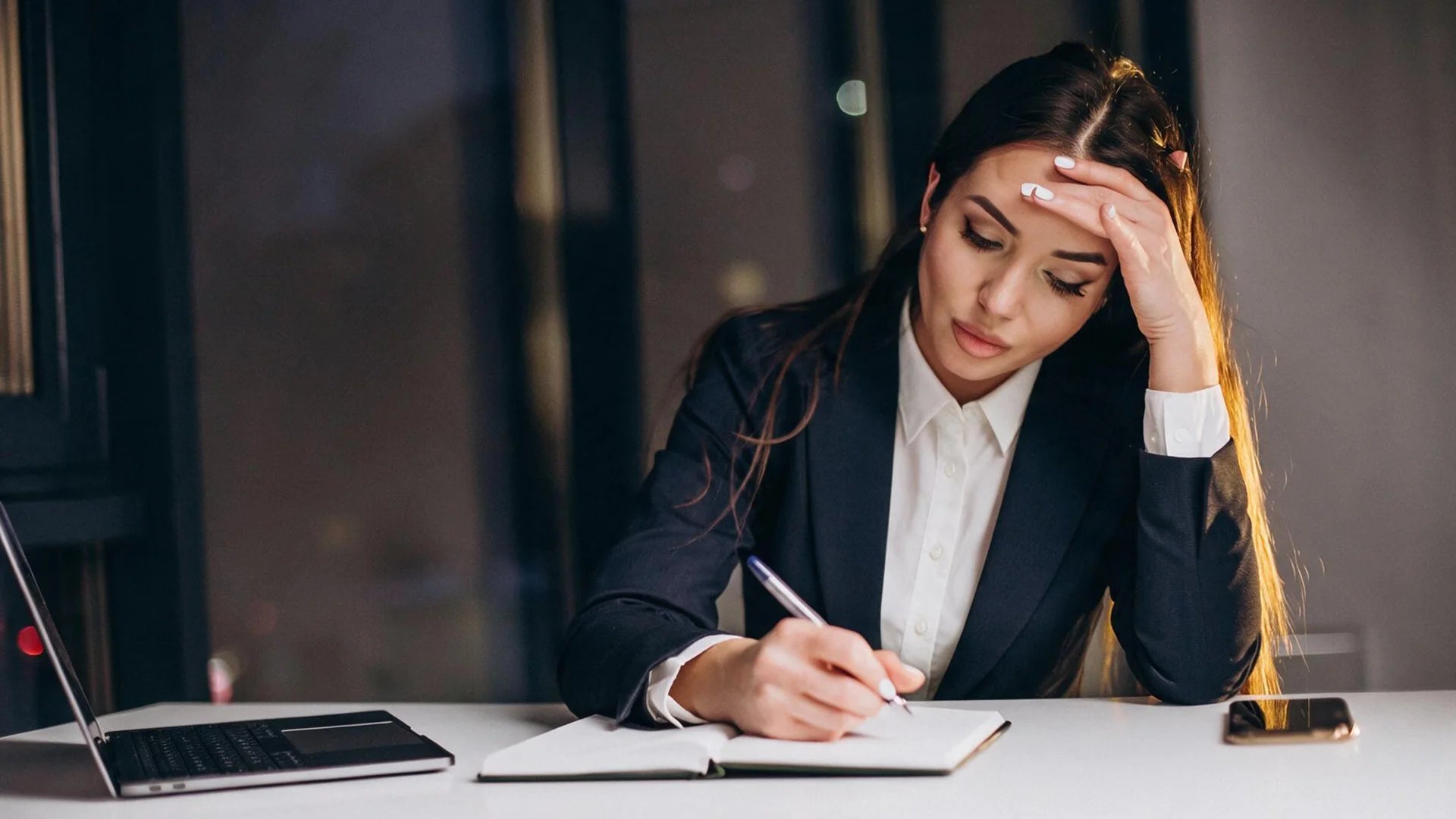 Why Are So Many Successful Women Secretly Struggling?