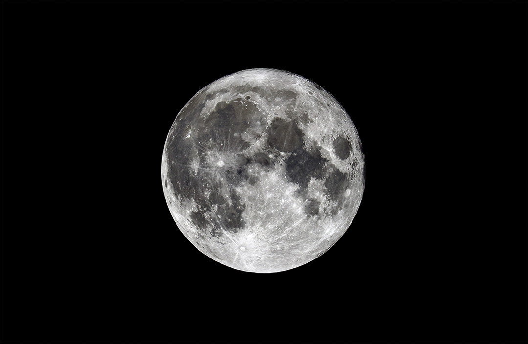 Embrace the Snow Moon: February’s Guide to Lunar Beauty & Wellness