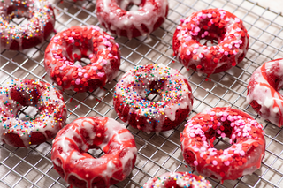 Low-Carb Red Velvet Donuts